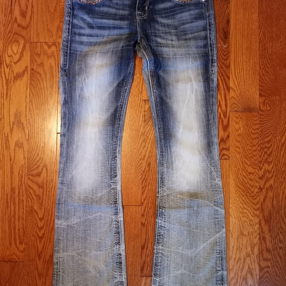 😍🥰New 'Betty' boot Rock Revival jeans🥰😍 - Picture 10 of 11